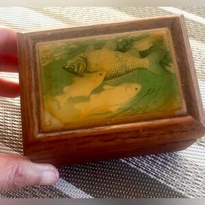 VTG Wooden Trinket Box Graphic Fish Hand-Painted Resin Inlay Velvet Lined Coast